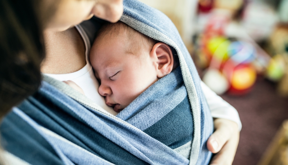 Babywearing tra mamma e figlio