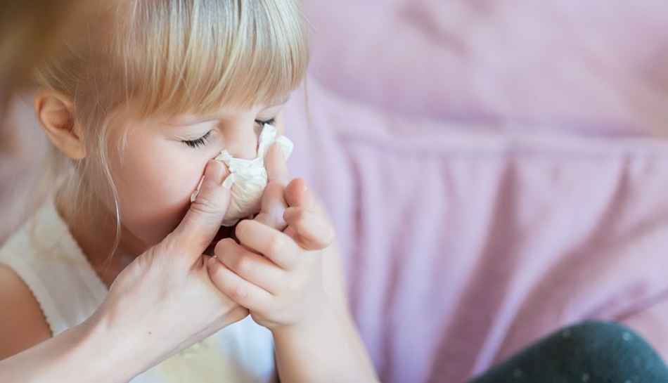 Bambina con raffreddore, una tipologia di "asilite"