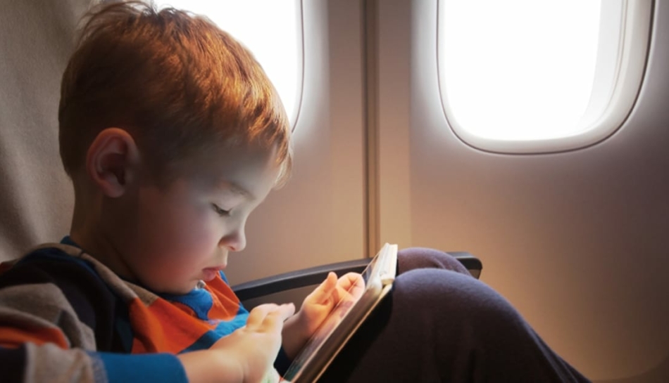 viaggiare con i bambini in aereo