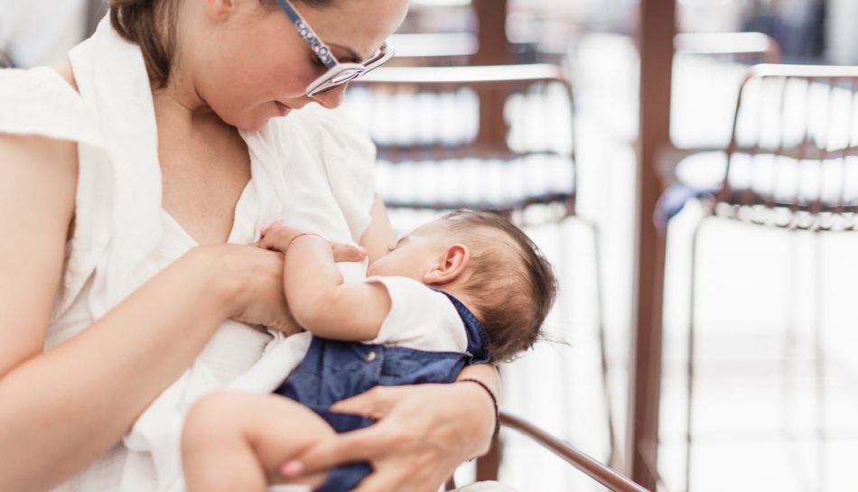 mamma beve alcolici in allattamento