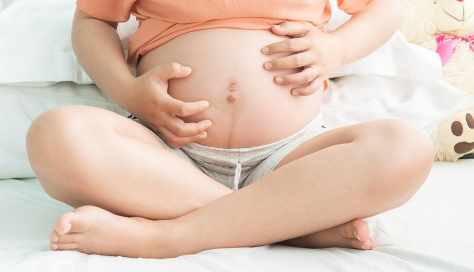 donna incinta soffre di prurito in gravidanza