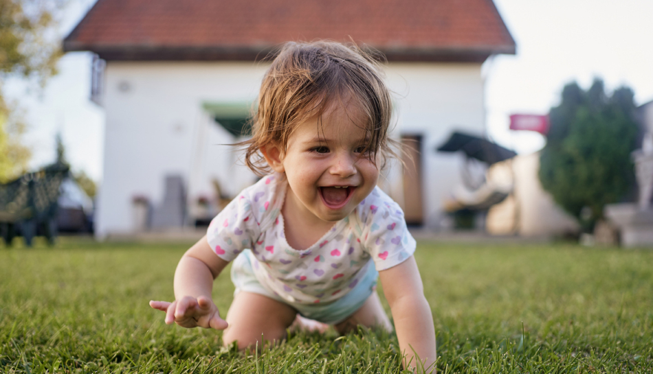 Quando imparano a camminare i bambini? - Uppa