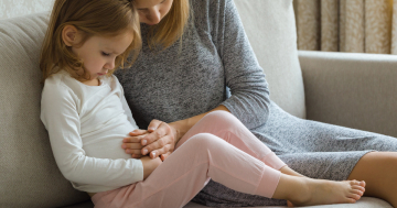 Bambina soffre di gastroenterite dovuta a Rotavirus