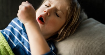Bambino affetto da pertosse